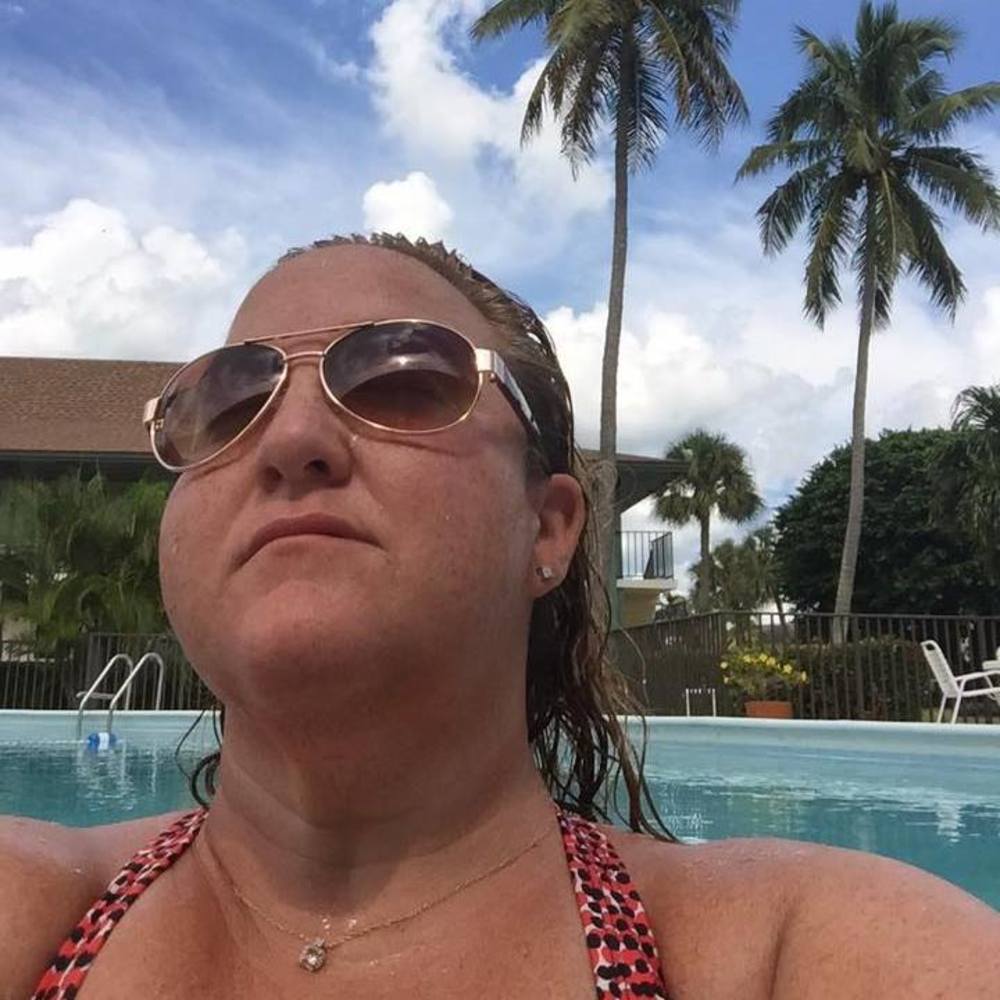 Meet your Posher, Angie